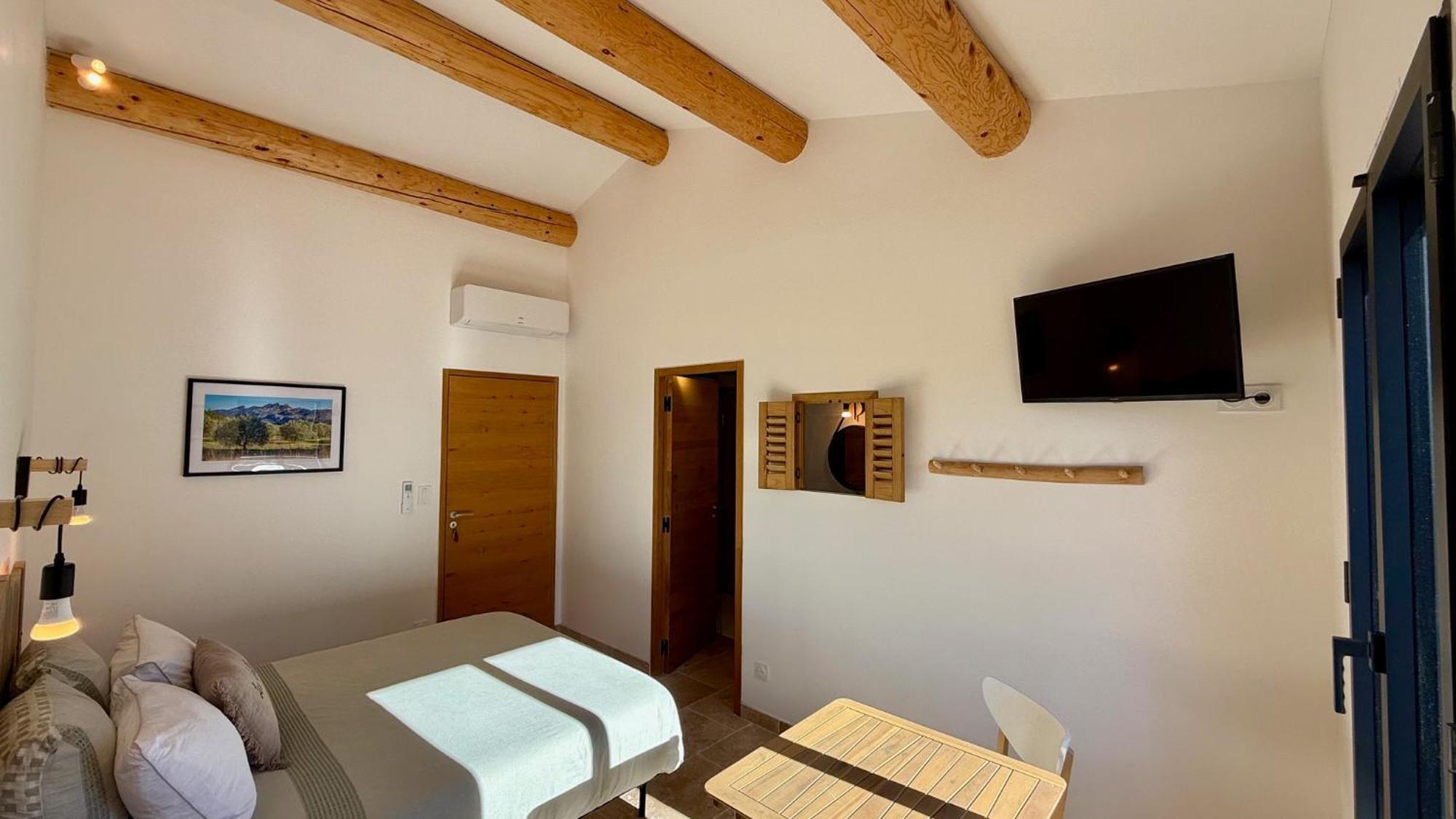 Bed and Breakfast Mas Campau Fontvieille Exterior foto