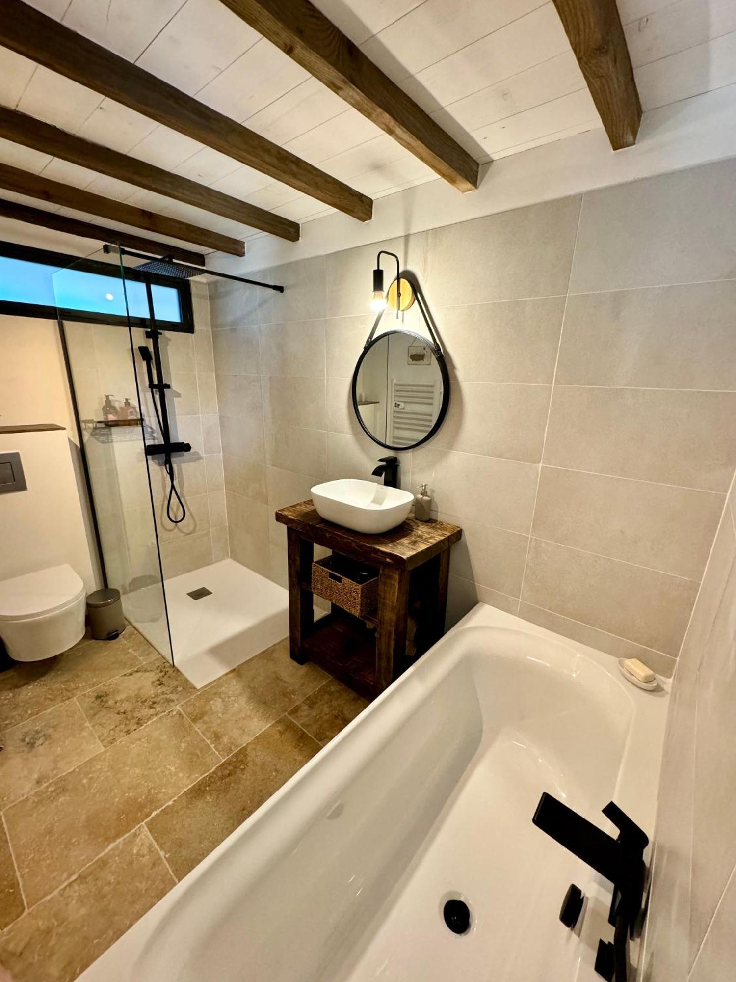 Bed and Breakfast Mas Campau Fontvieille Exterior foto