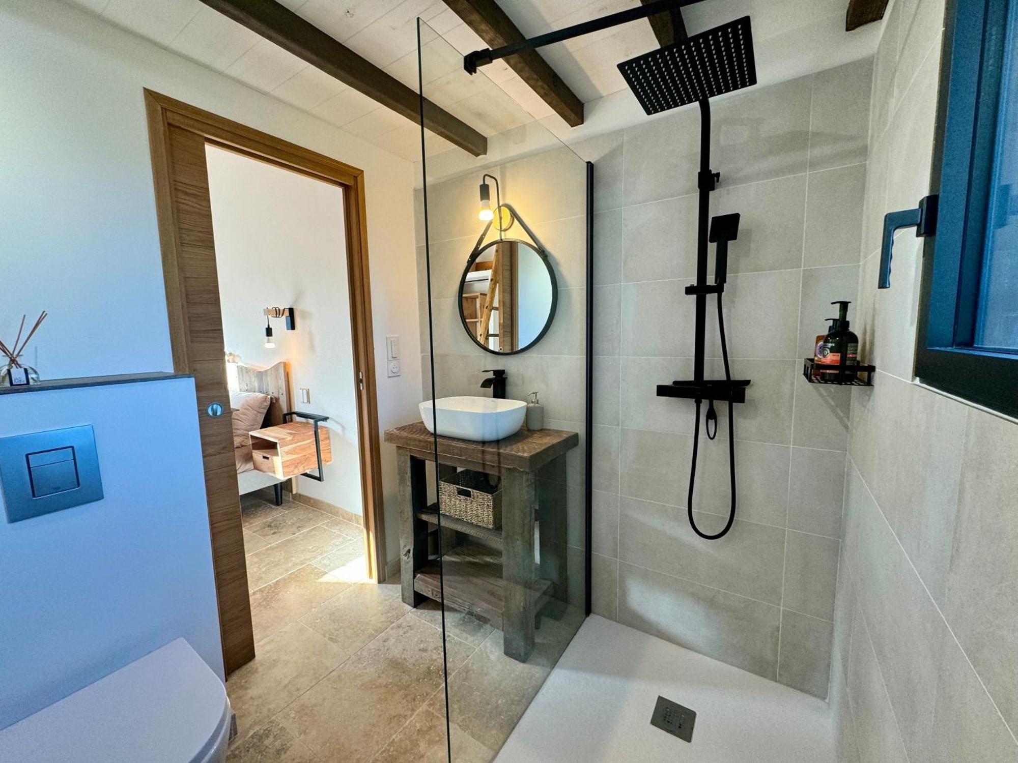 Bed and Breakfast Mas Campau Fontvieille Exterior foto